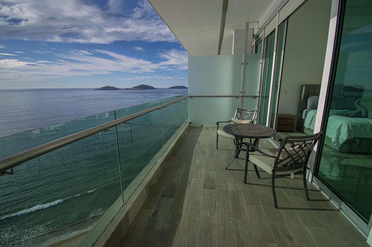 Torre Eme Oceanfront Condo 1503 With Pool Mazatlan Exterior photo